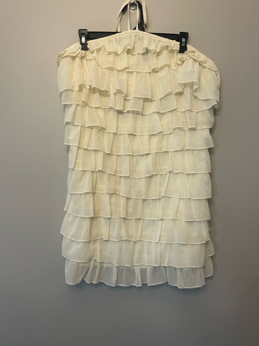 Pretty Little Things Ivory Ruffle Halter Dress Size 16